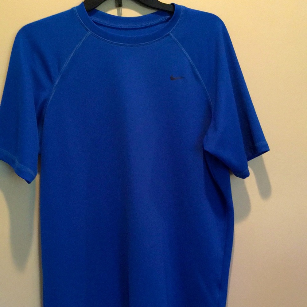 2/$11 Nike Dri-Fit tee size M
